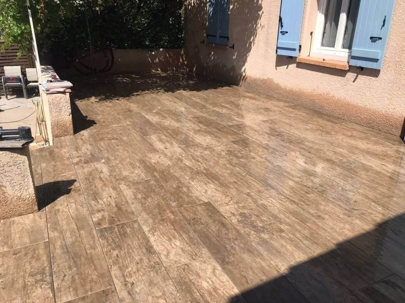 R�alisation Terrasse en gr�s c�rame - Lot et Garonne