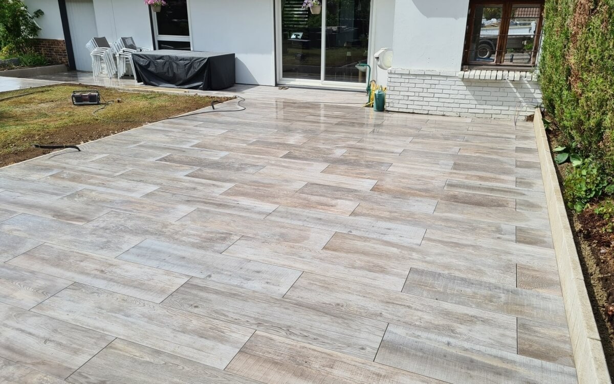 Conception Terrasse en dallage sur plots  CLEON ralise le 01/12/2025