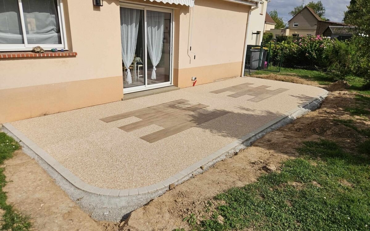 Conception Terrasse en grs crame et Hydrostar  INCARVILLE ralise le 01/12/2025