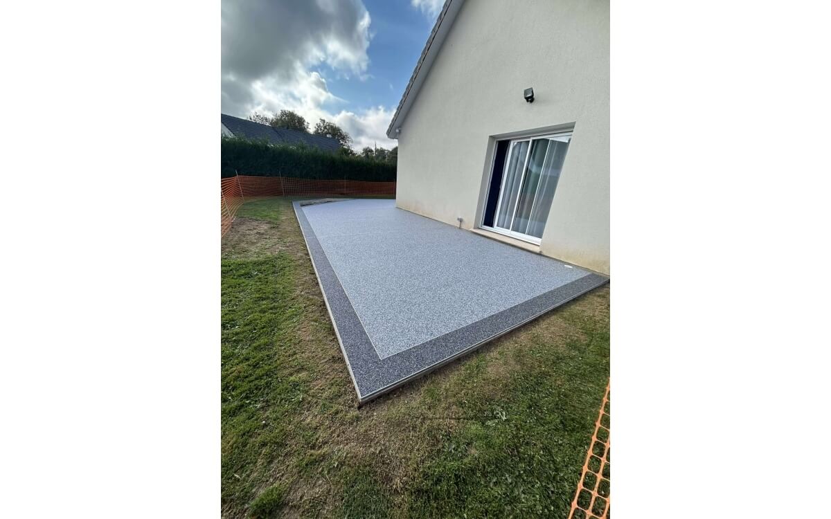 Ralisation Terrasse en Hydrostar  LES AUTHIEUX conue le 01/12/2025