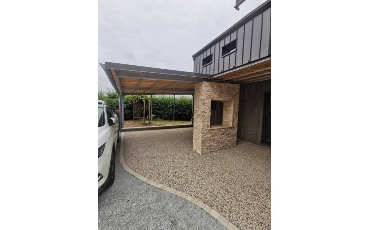 Conception Terrasse en bordures haute couture et b�ton decoratif - Allier