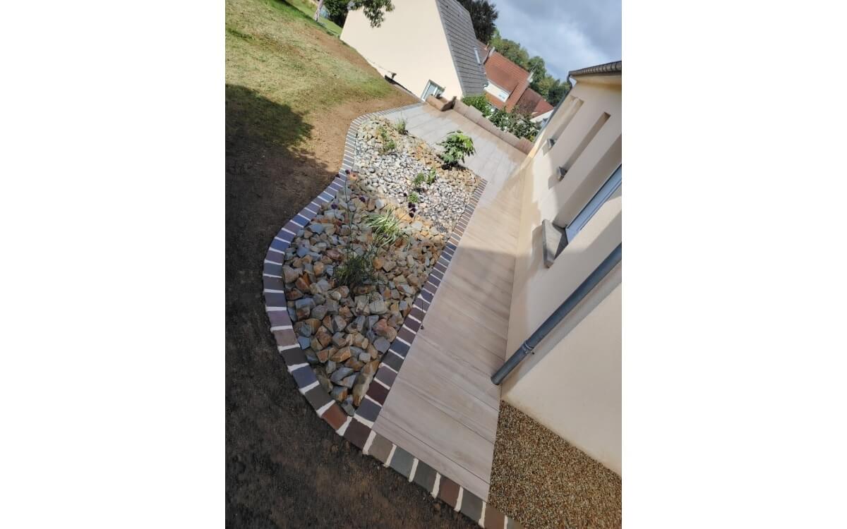 Cr�ation Terrasse en dallage  - Manche