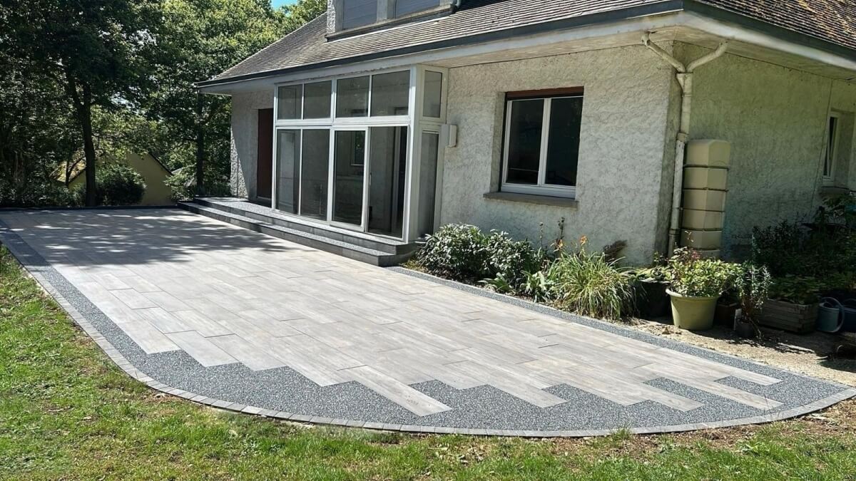Conception Terrasse en Dm profil�, gr�s c�rame et Hydrostar� � Ault