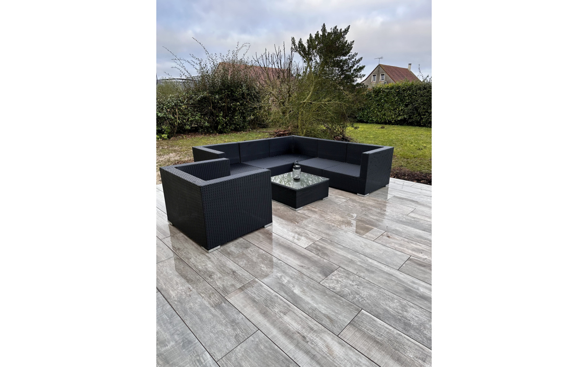 Conception Terrasse en dallage sur plots et gr�s c�rame � Chartres cr��e le 11/02/2026