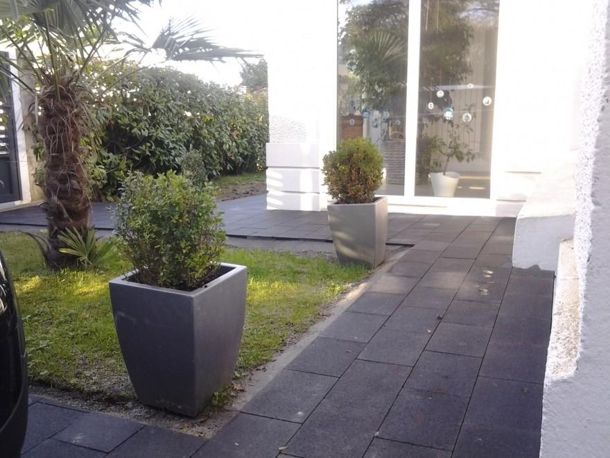 Ralisation Terrasse en dallage  Saint Herblain cre le 30/04/2025