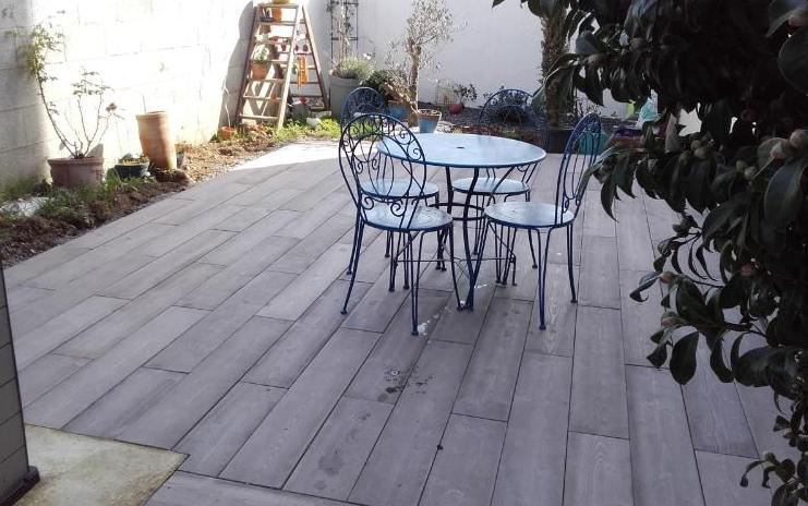Cration Terrasse en Boib - Entreprise Dugast  Saint Herblain ralise le 27/07/2018