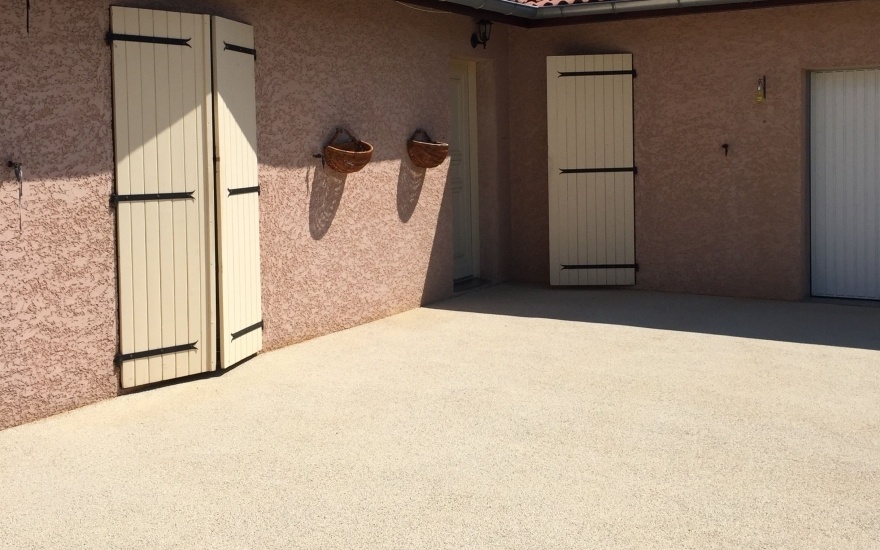 Cration Terrasse en Minralstar - Ain conue le 18/09/2018