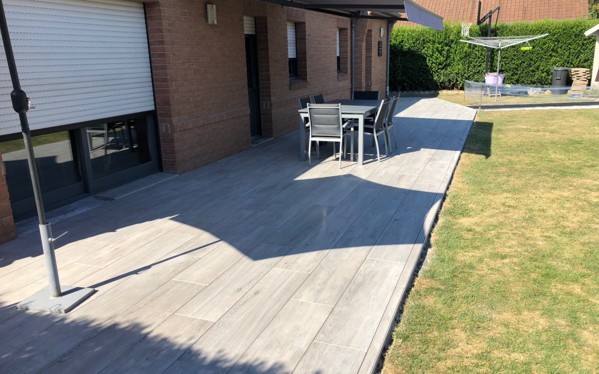 Ralisation Terrasse en dallage - Entreprise Azoulay  Marchiennes cre le 15/01/2019