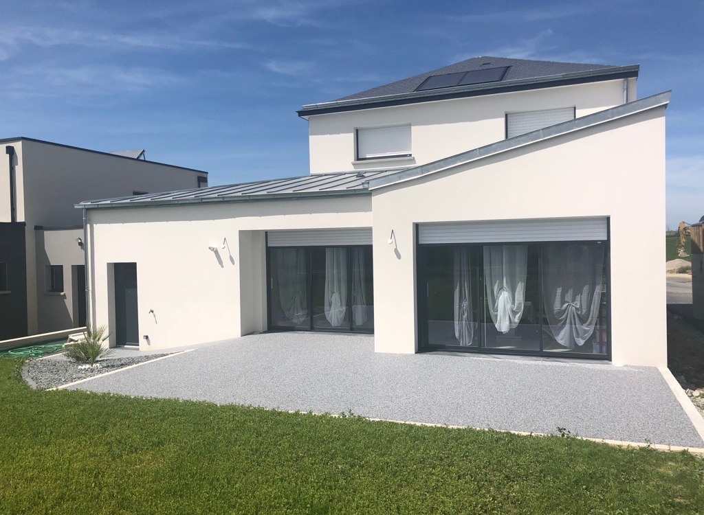 Ralisation Terrasse en Hydrostar  Saint Aubin du Cormier cre le 28/01/2019