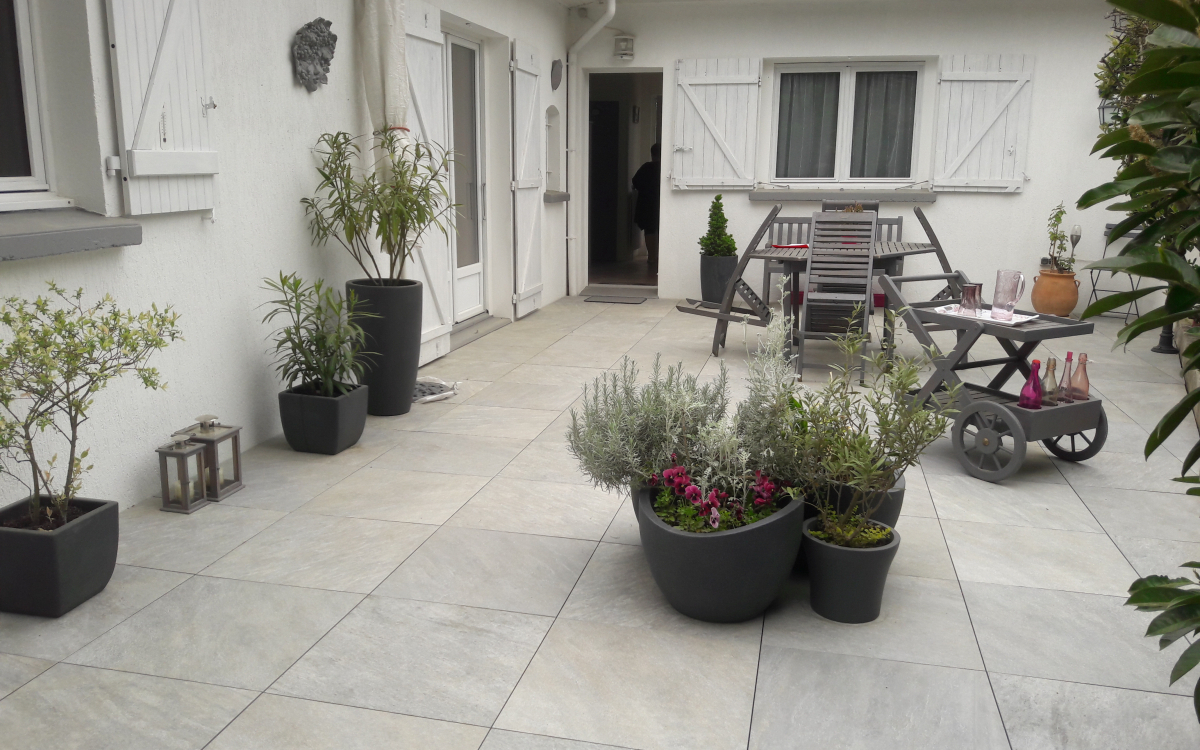 Cration Terrasse en dallage - Entreprise Reynders  Brunoy conue le 30/01/2019