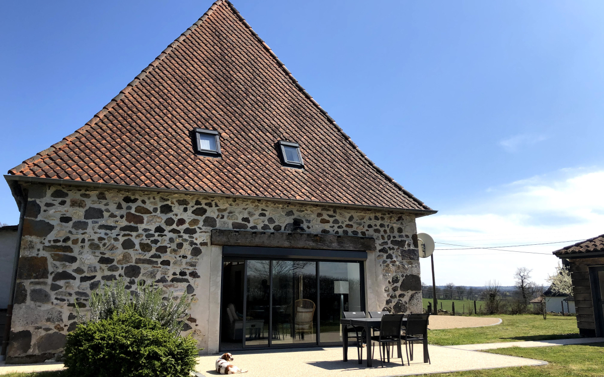 Cration Terrasse en Hydrostar  - Cantal ralise le 12/04/2020