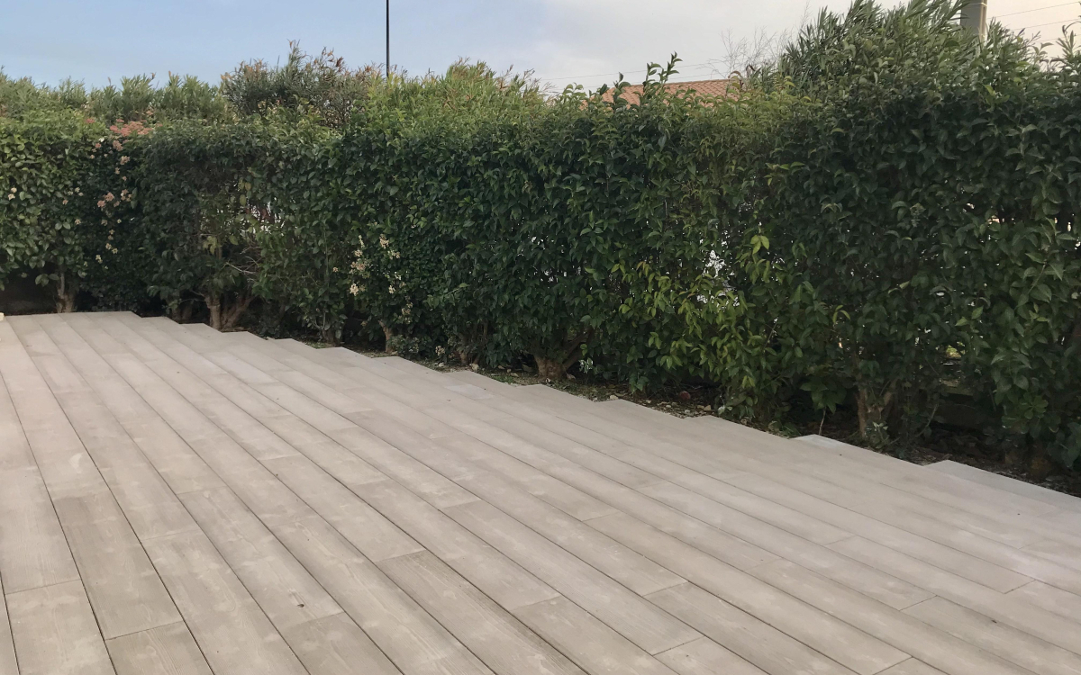 Ralisation Terrasse en Boib  Mailhac conue le 24/04/2020