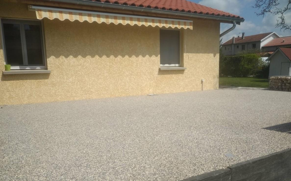 Cration Terrasse en bton dsactiv drainant  Champier conue le 05/05/2020