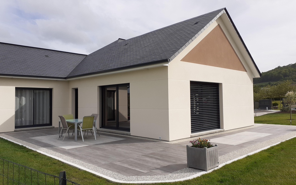 Cration Terrasse en Hydrostar, Pav la Couture et Dallage   Neufchatel en Bray ralise le 19/05/2020