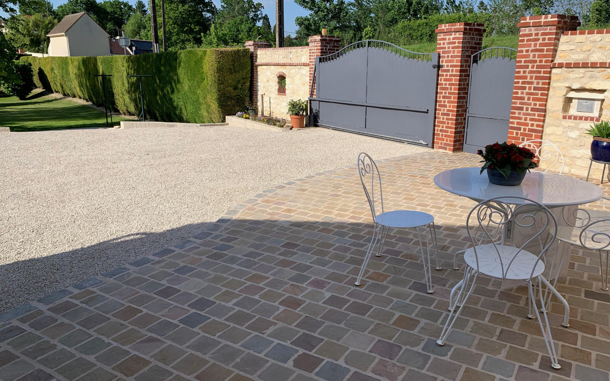 Cration Terrasse en Dallage et Gravistar   Moyenneville ralise le 11/06/2020
