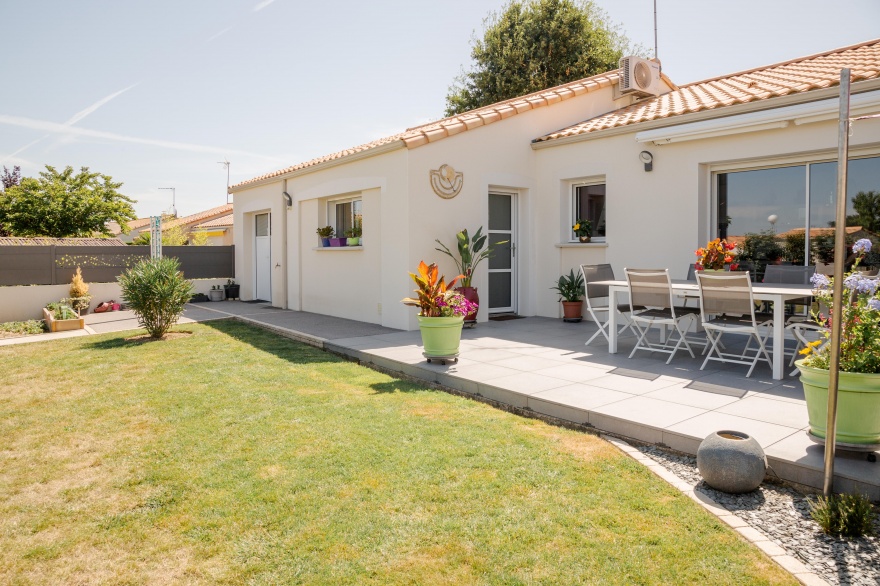 Ralisation Terrasse en Dallage  Boissire des landes conue le 21/10/2020