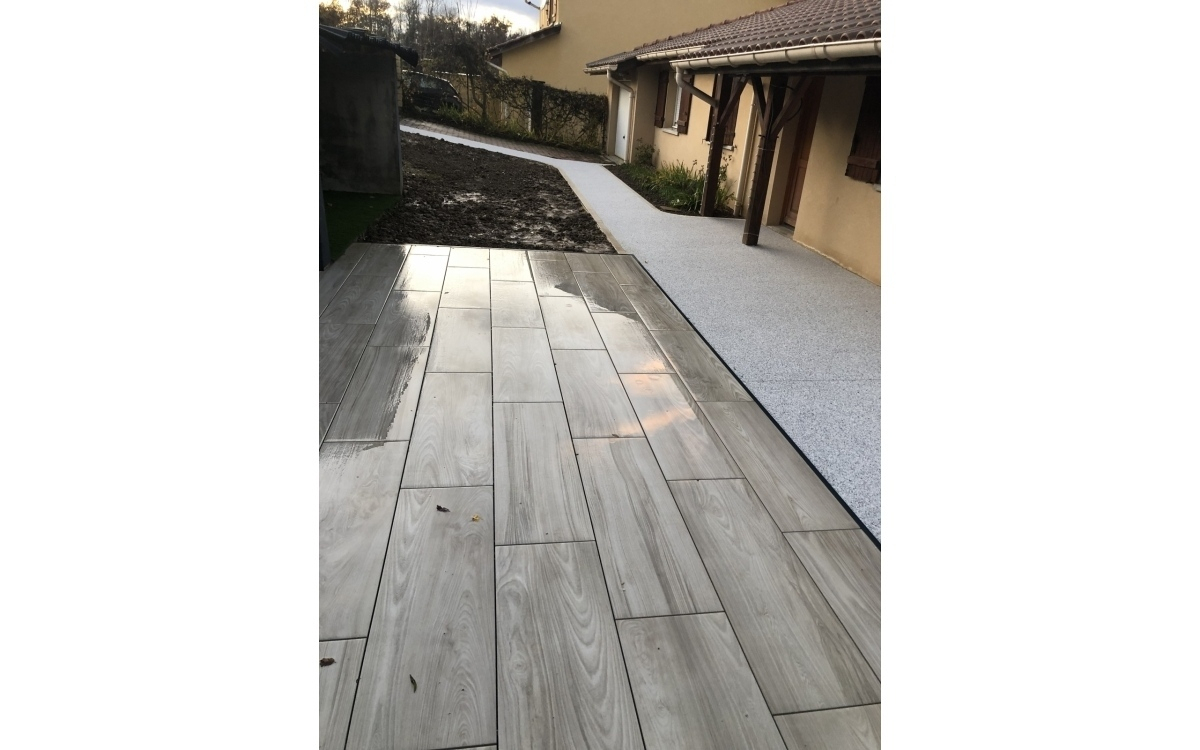 Cration Terrasse en Hydrostar, Pav la couture et terrasse sur plots  Cessieu conue le 24/04/2024