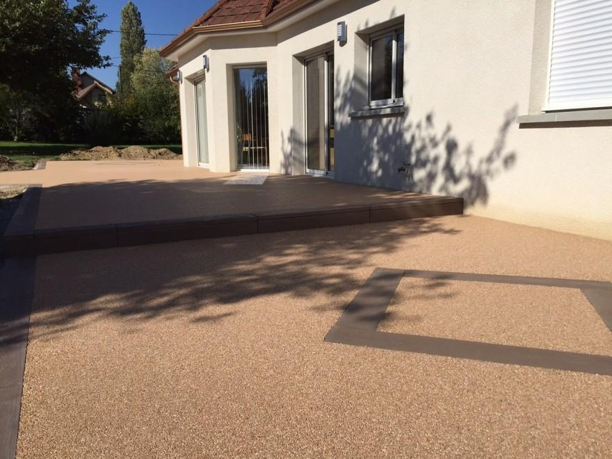 Cration Terrasse en Hydrostar et dallage  Sens