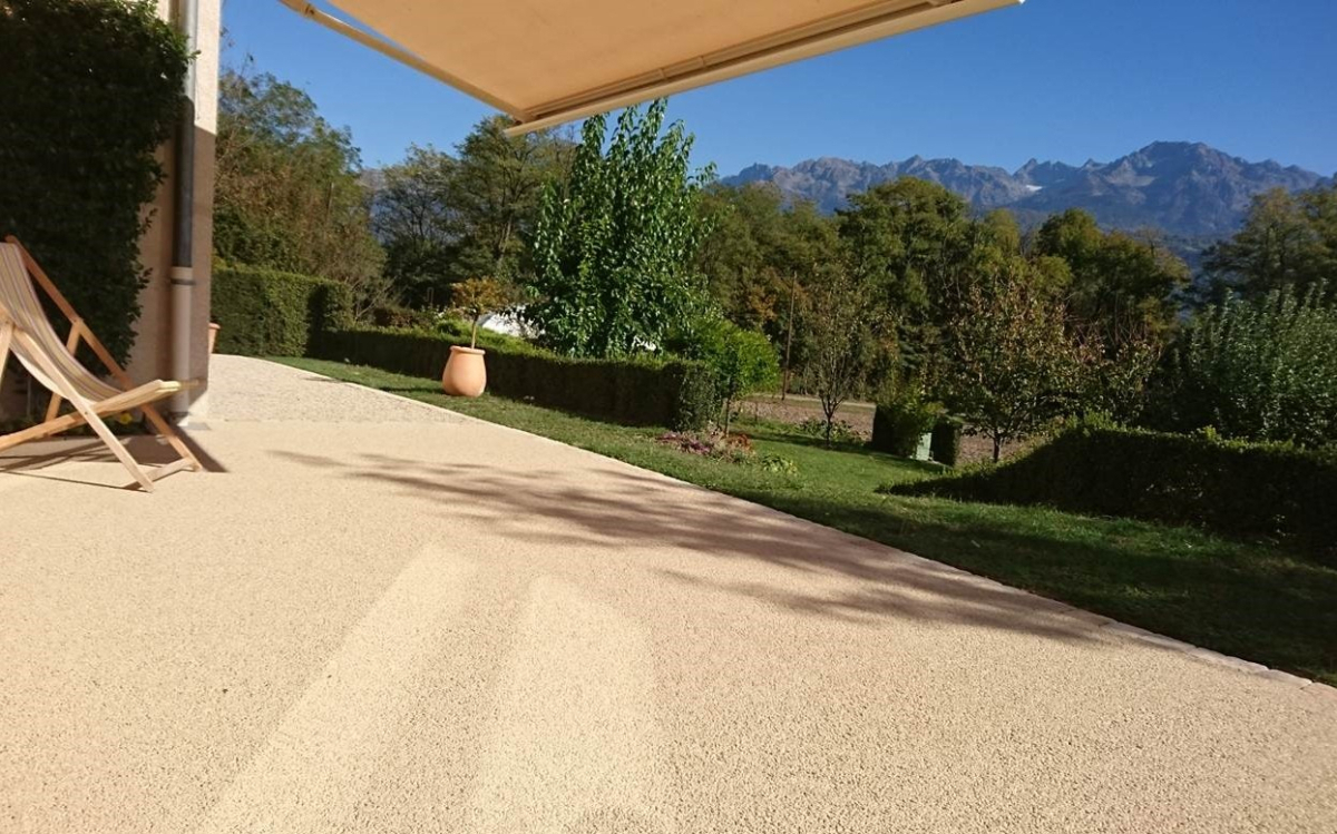 Conception Terrasse en Minralstar  Saint-Ismier cre le 30/04/2025