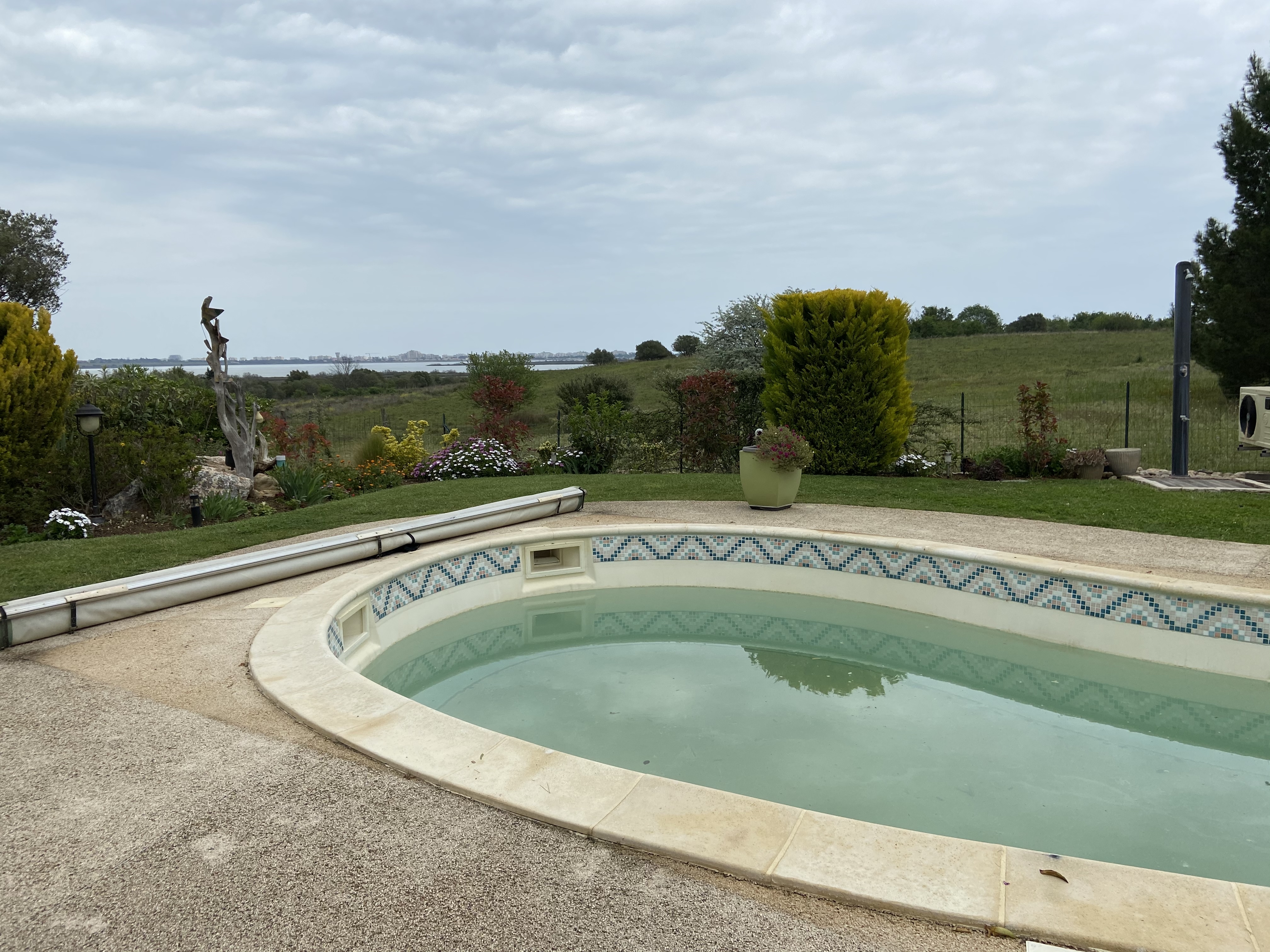 Conception Plage de piscine en Hydrostar  Saint-Nazaire cre le 20/06/2022