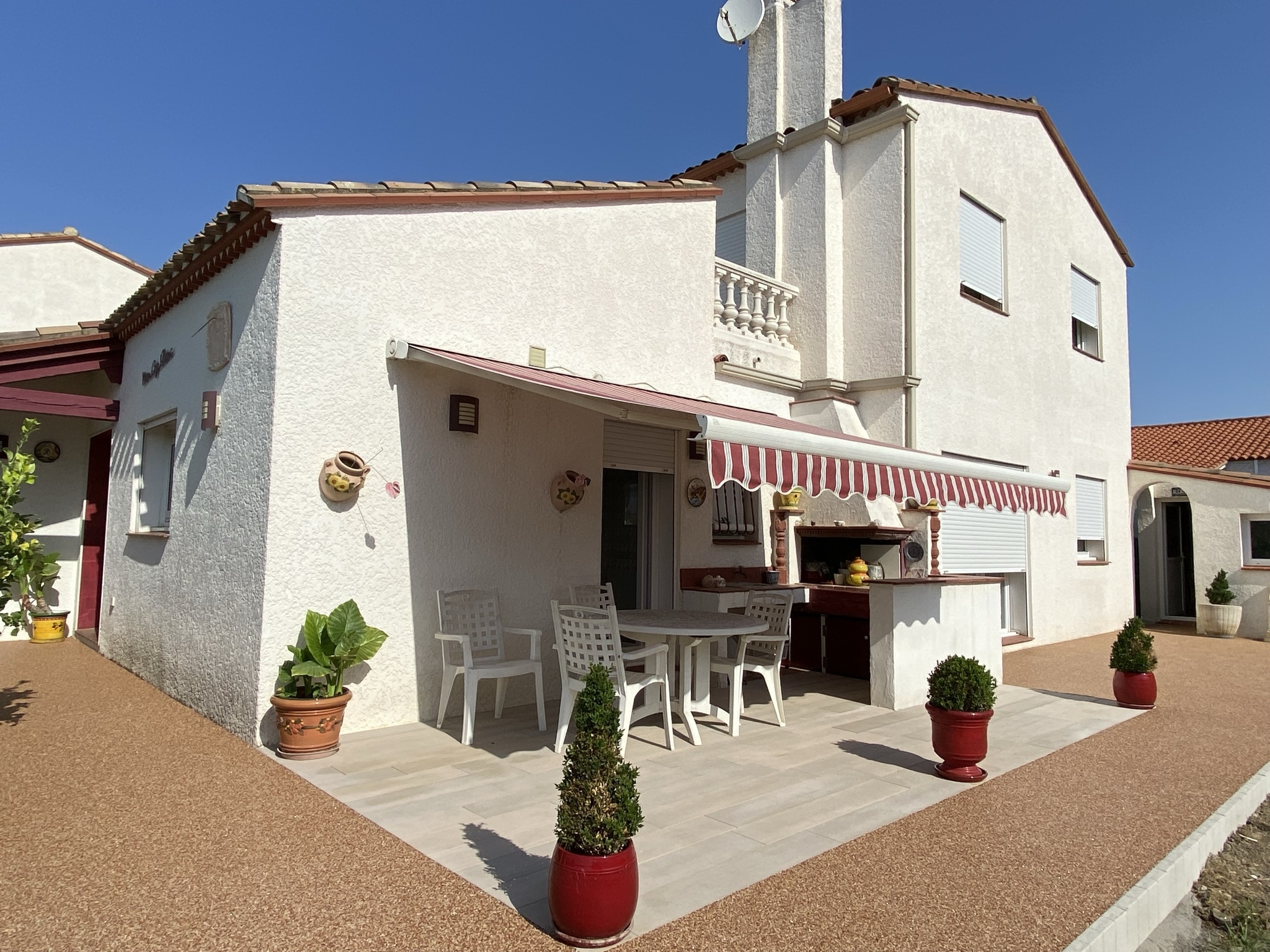 Conception Terrasse en Boib et Hydrostar  Canet en Roussillon cre le 11/06/2021