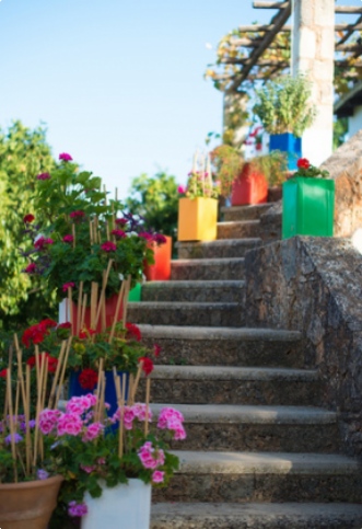 Des idées déco pour un bel escalier extérieur 