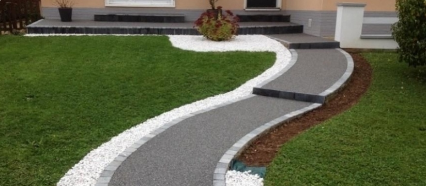 Une all&eacute;e qui n&eacute;cessite peu d'entretien, c'est possible ?