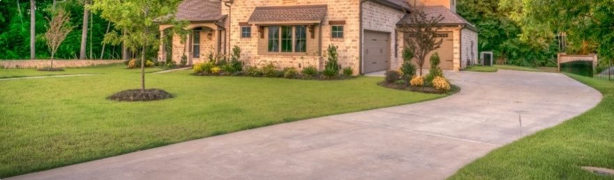 Choisir le rev&ecirc;tement de son all&eacute;e de jardin