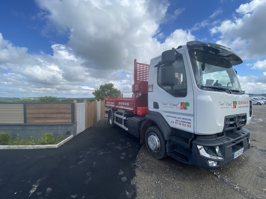 Un nouveau camion intègre la flotte de l'entreprise !