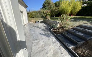 Terrasse en dallage sur plots16009