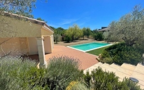 Plage de piscine en Dm green et Hydrostar14679