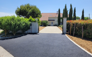 Entr�e de maison en Alv�ostar� et enrob� � chaud15984