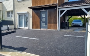 Cour en enrob  chaud18367