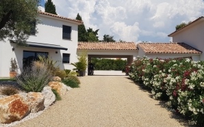 Cour en Alvostar 7354