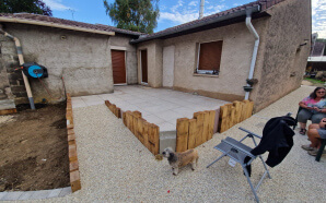 All�e de jardin en Alv�ostar�, Dm profil�et pavage dallage17004