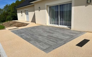 Terrasse en dallage sur plots et Minralstar 20874