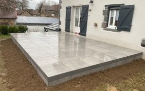 Terrasse en dallage sur plots21100