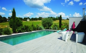 Plage de piscine en grs crame5863