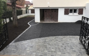 All�e de garage en enrob� � chaud et pavage dallage9705