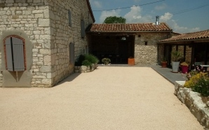 Cour en Gravistar10382