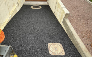 All�e de garage en enrob� 20637