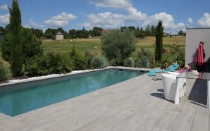 Plage de piscine en gr�s c�rame22630