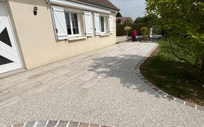 Terrasse en dallage sur plots et Hydrostar22920