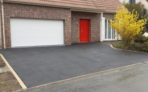 Alle de garage en enrob  chaud12851