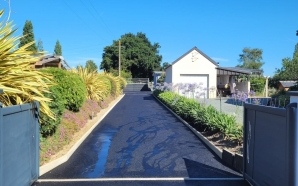 Chemin en enrob� � chaud13423