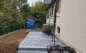 Entr�e de maison en terrasse sur plots13794