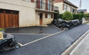 Cour en enrob� � chaud13797