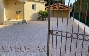 Cour en Alvostar16531