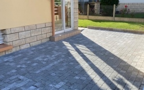 Entre de maison en pavage sans joint20935