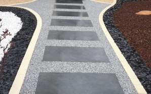 All�e pi�tonne en Hydrostar�, dallage et Pav� La Couture�7219